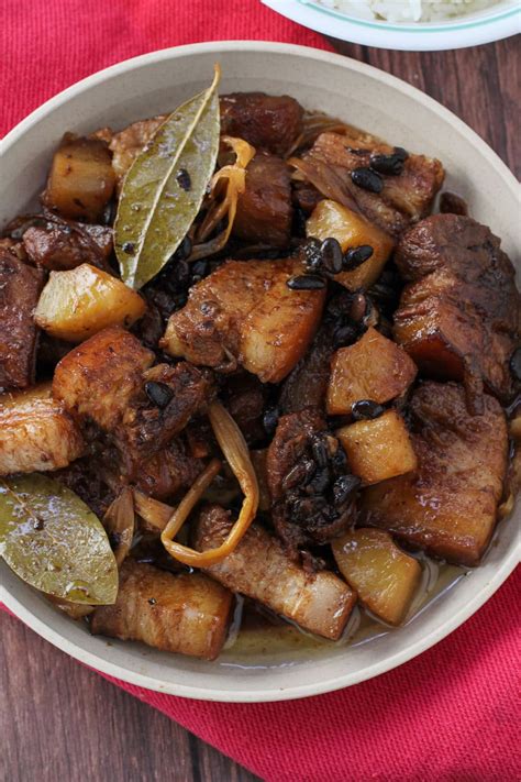 Delicious Humba Recipe: A Flavorful Filipino Dish